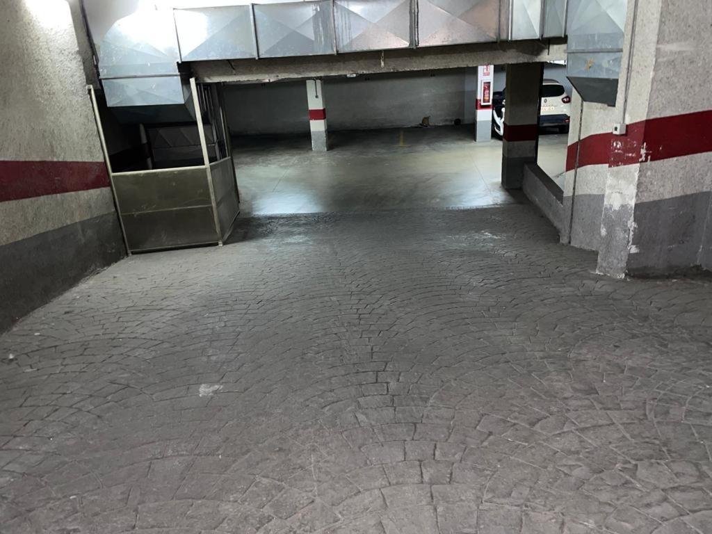 Gran Apartamento Con Parking Gratis Centro De Malaga Málaga Exterior foto